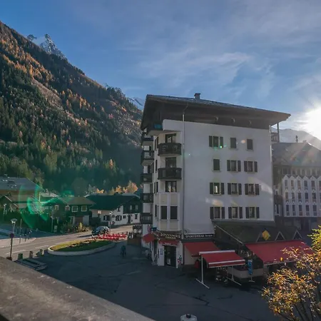 Sud With Mont Blanc Views Apartment Chamonix